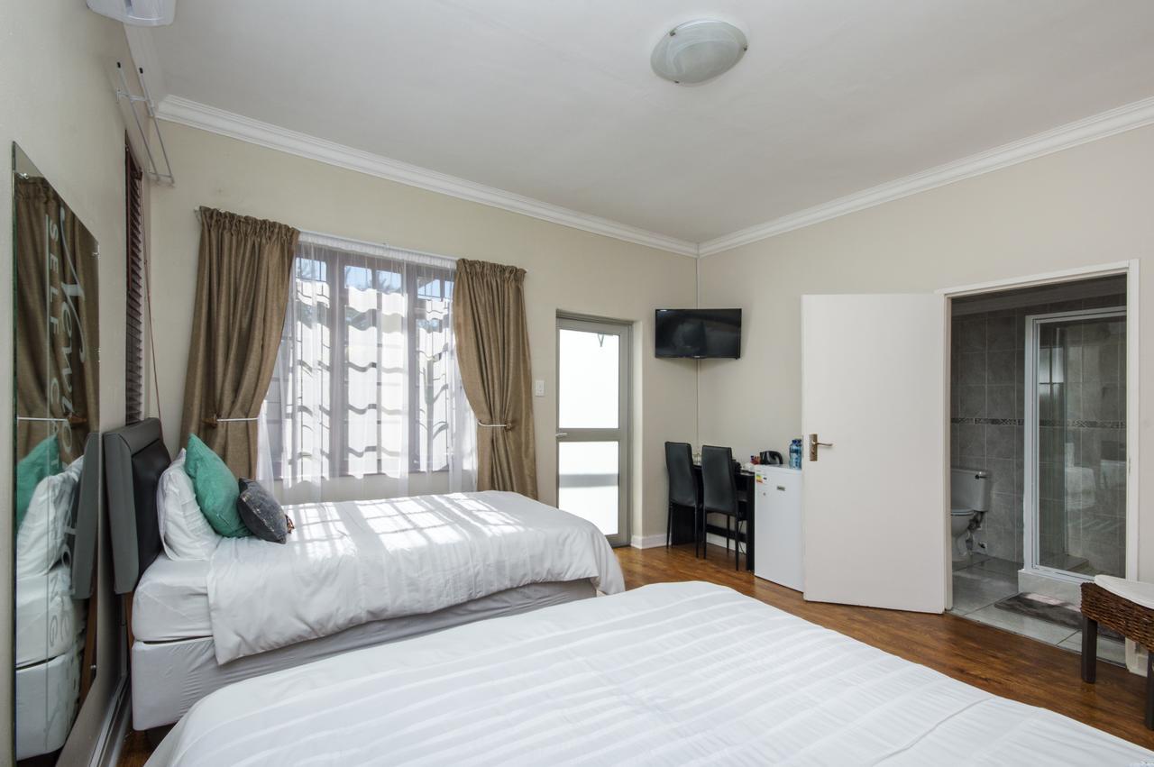 Hotel Walmer Villiers Self Catering à Port Elizabeth Extérieur photo