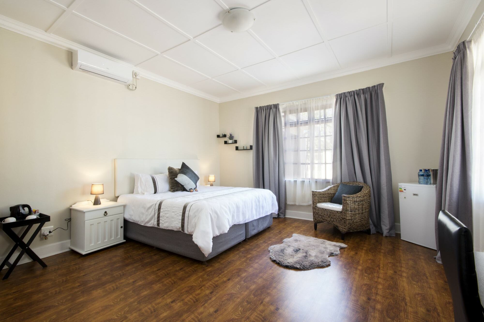 Hotel Walmer Villiers Self Catering à Port Elizabeth Extérieur photo